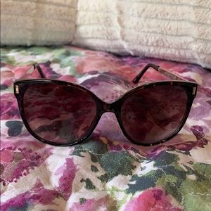 Lauren Conrad sunglasses